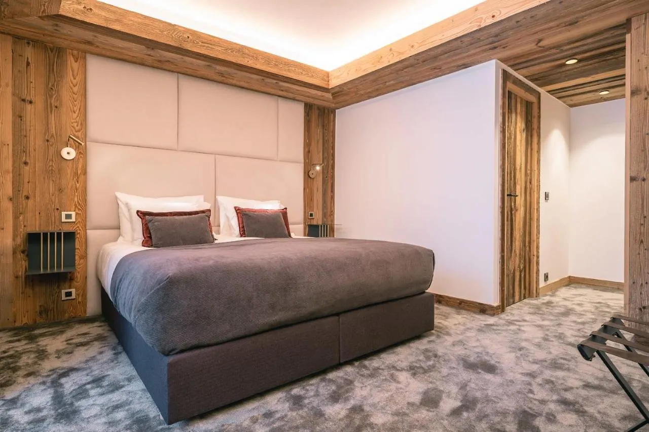 Chalet des Amis - 15 pers à Meribel - 400m piscine salle de jeux ciné France